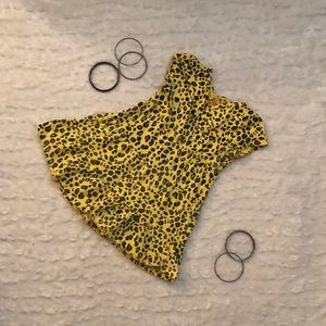 Animal 🦒 print cutsie little dress!